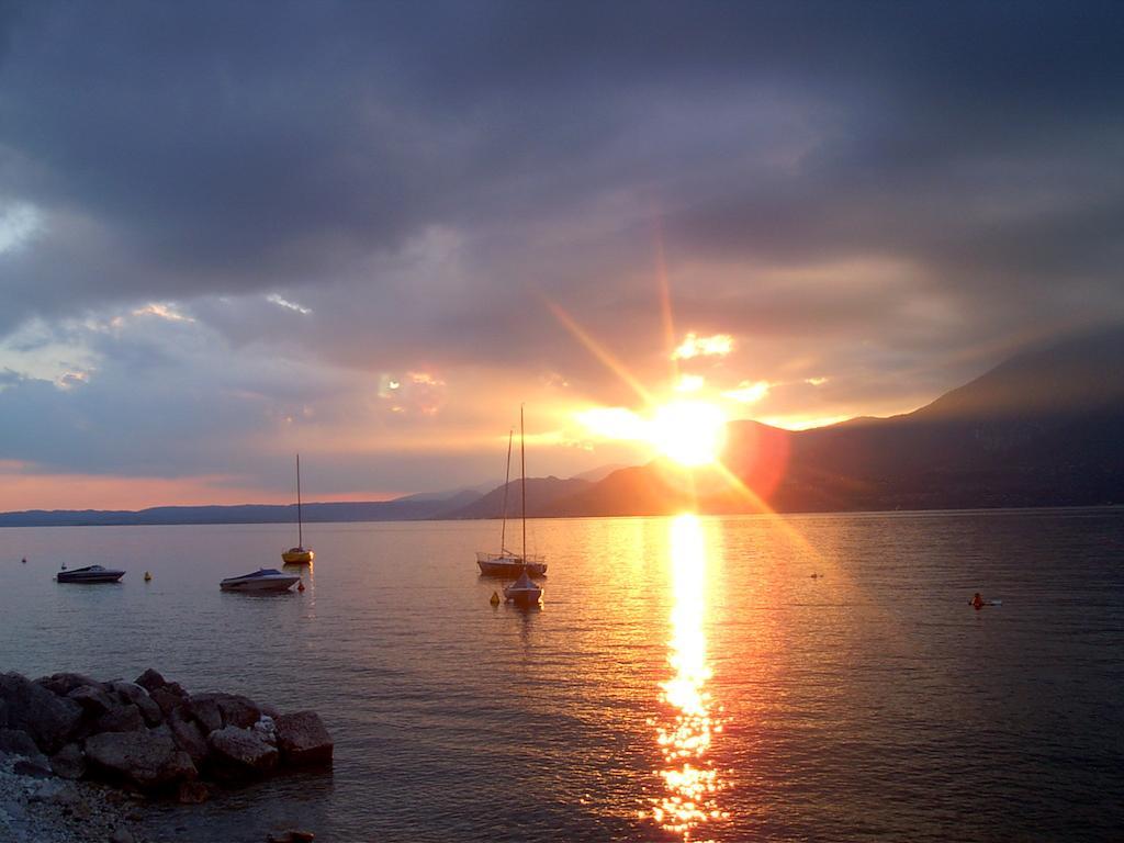 Romantic Dream Torri Del Benaco Εξωτερικό φωτογραφία